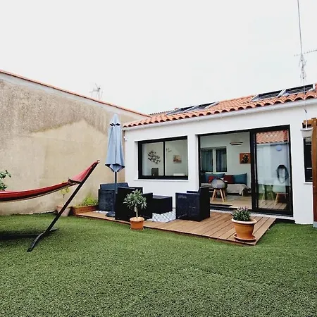 بيت ضيافة La Sablaise, Maison Confort A 10 Mn De La