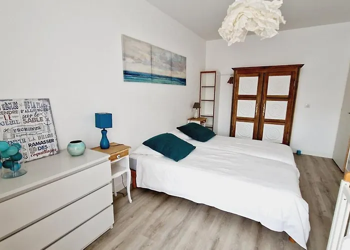 Maison d'hôtes La Sablaise, Maison Confort à 10 Mn De La 4*